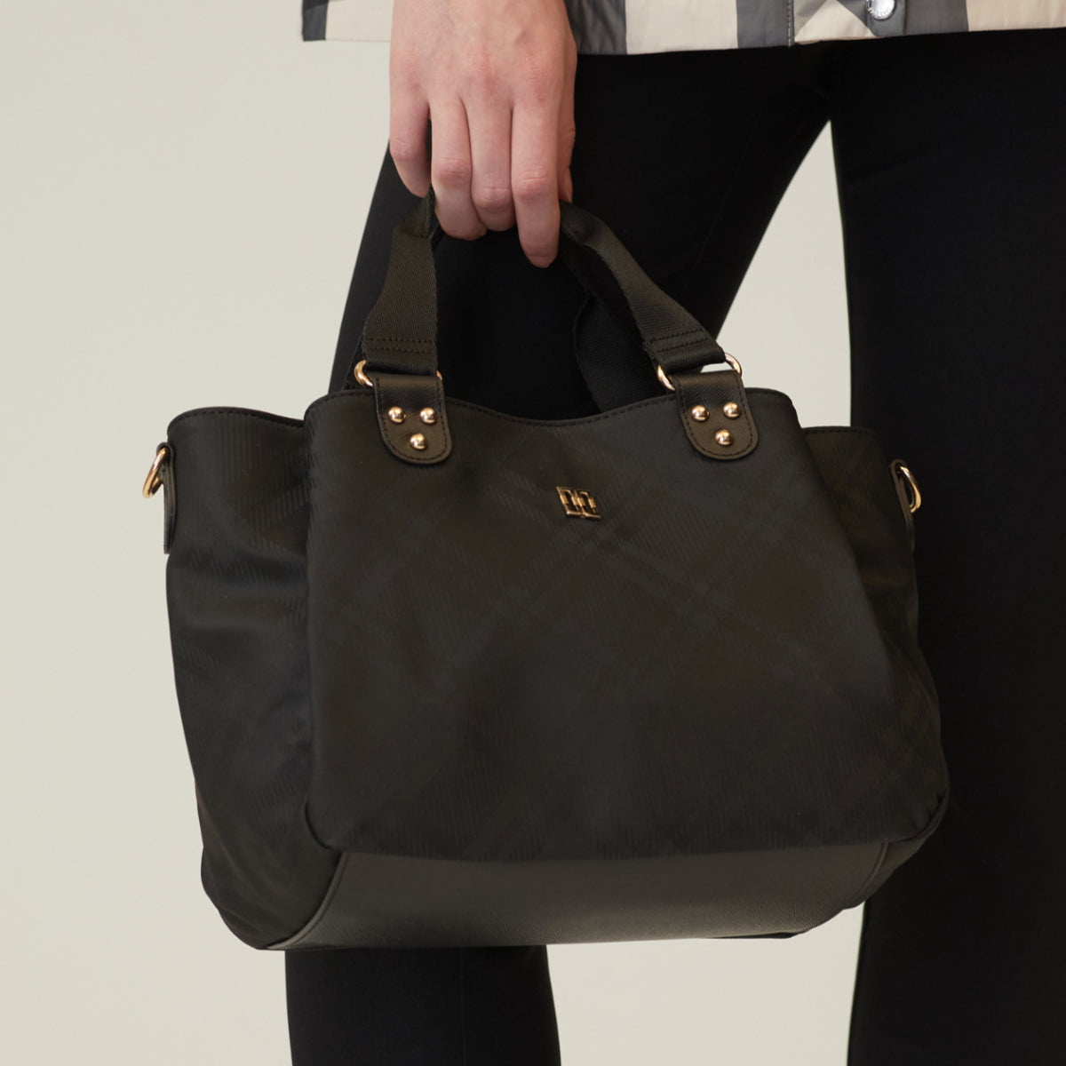 DAKS Black House Check Lightweight Tote Bag with Detachable Shoulder Strap Shoulder Crossbody Bag / from Seoul, Korea