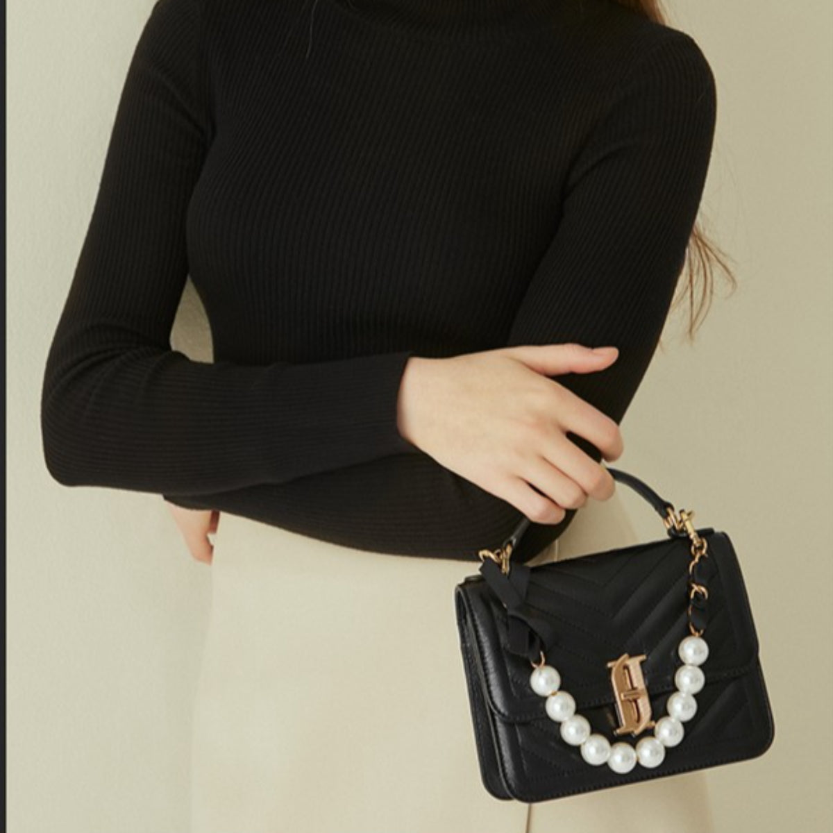 J.ESTINA JOELLE Ribbon Pearl Short Chain Black Handbag Optional Strap / from Seoul, Korea