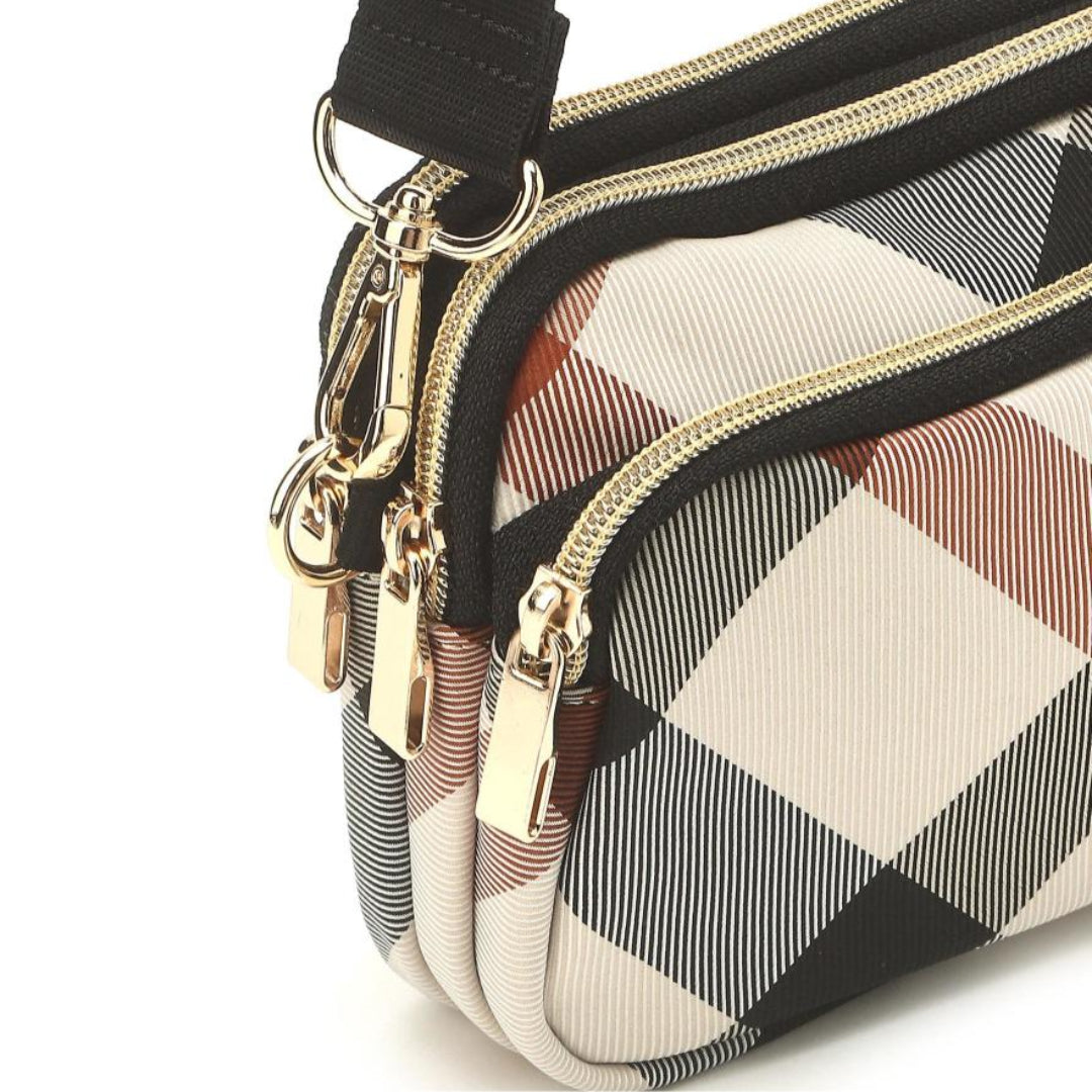 DAKS LUXURY CHECK Beige Shoulder Crossbody Light Bag DD Logo Point Solid Like Golf Wear / from Seoul, Korea