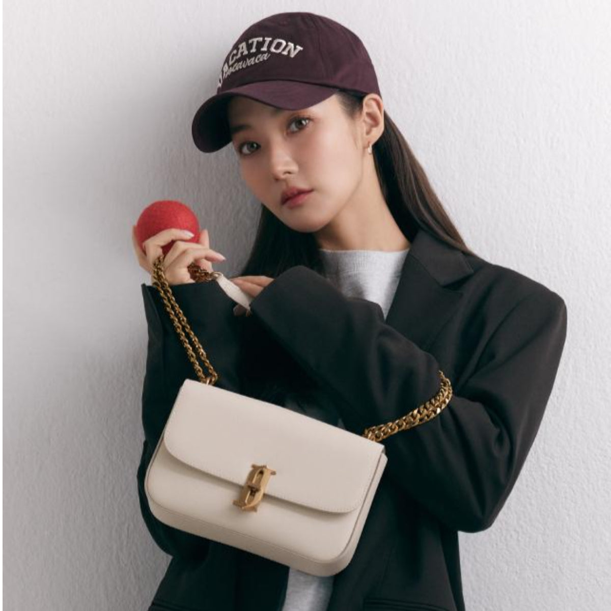 J.ESTINA DELLA SM Shoulder Crossbody Tote Cream White Leather Metal Chain Adjustable Strap Minyoung Park PICK / from Seoul, Korea