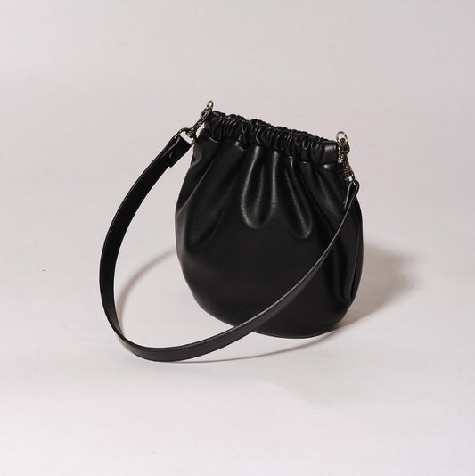 SAMO ONDOH Egg Bag Mini Black 20 Degree Shoulder Bag Vegan Leather Women Bag / from Seoul, Korea